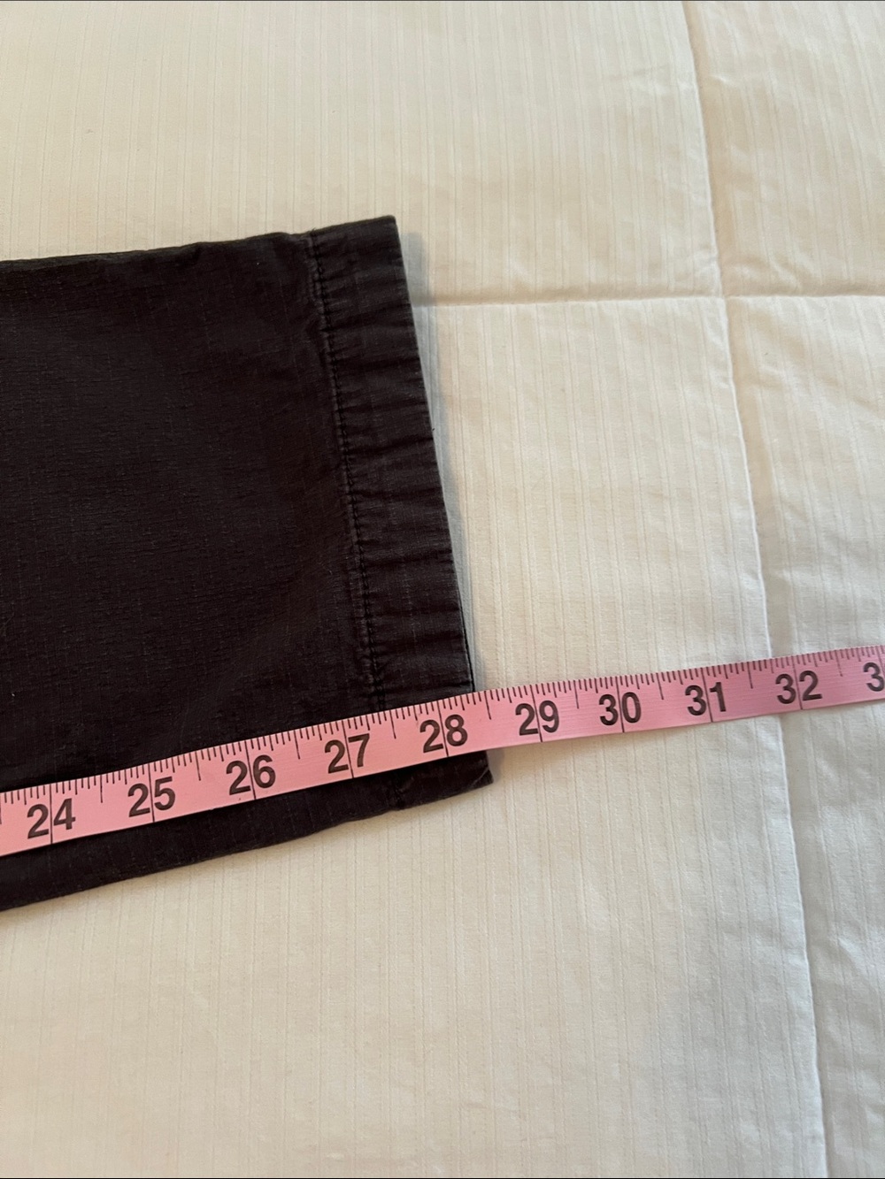 Vuori Straight Leg Pants in Charcoal Black with Drawstring - Picture 3 of 5